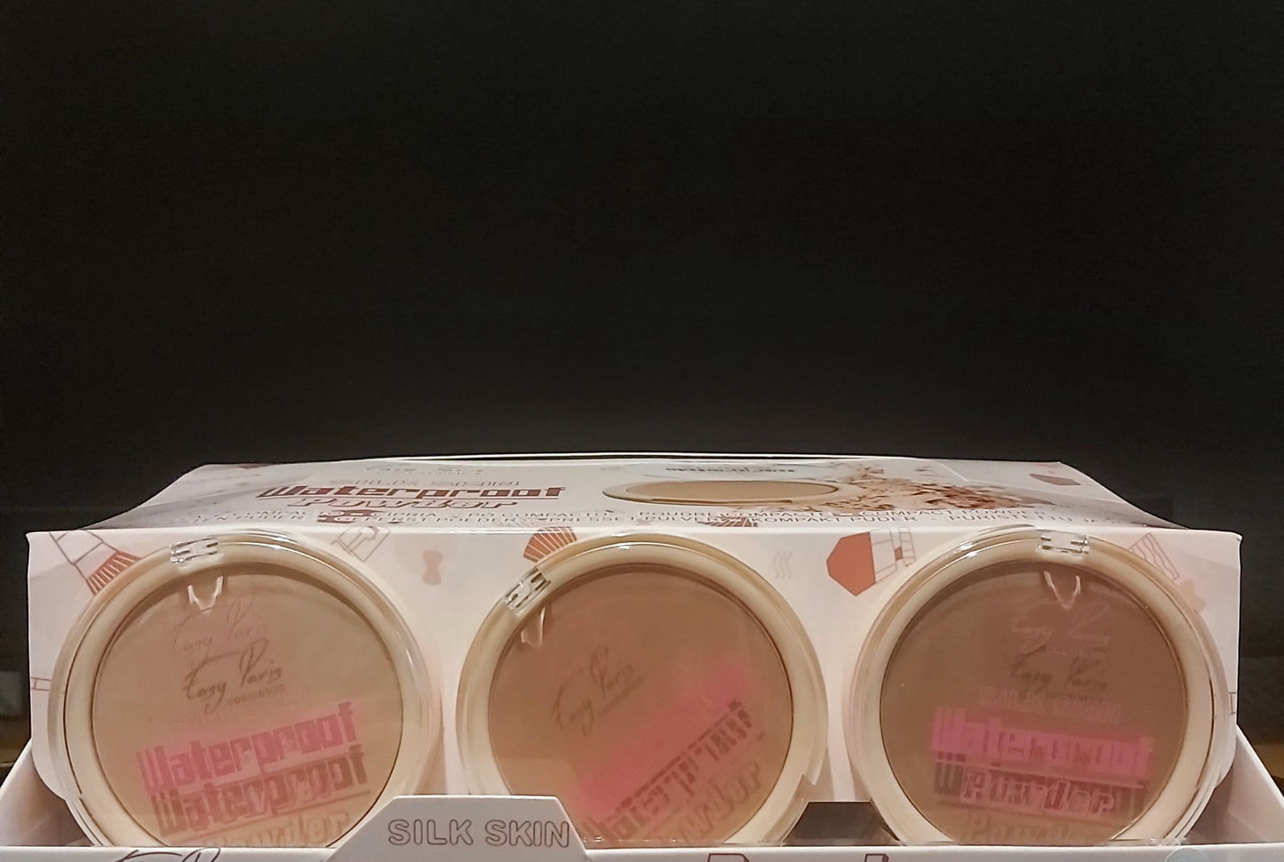 MAQUILLAJE COMPACT SILK SKIN WATERPROOF 24